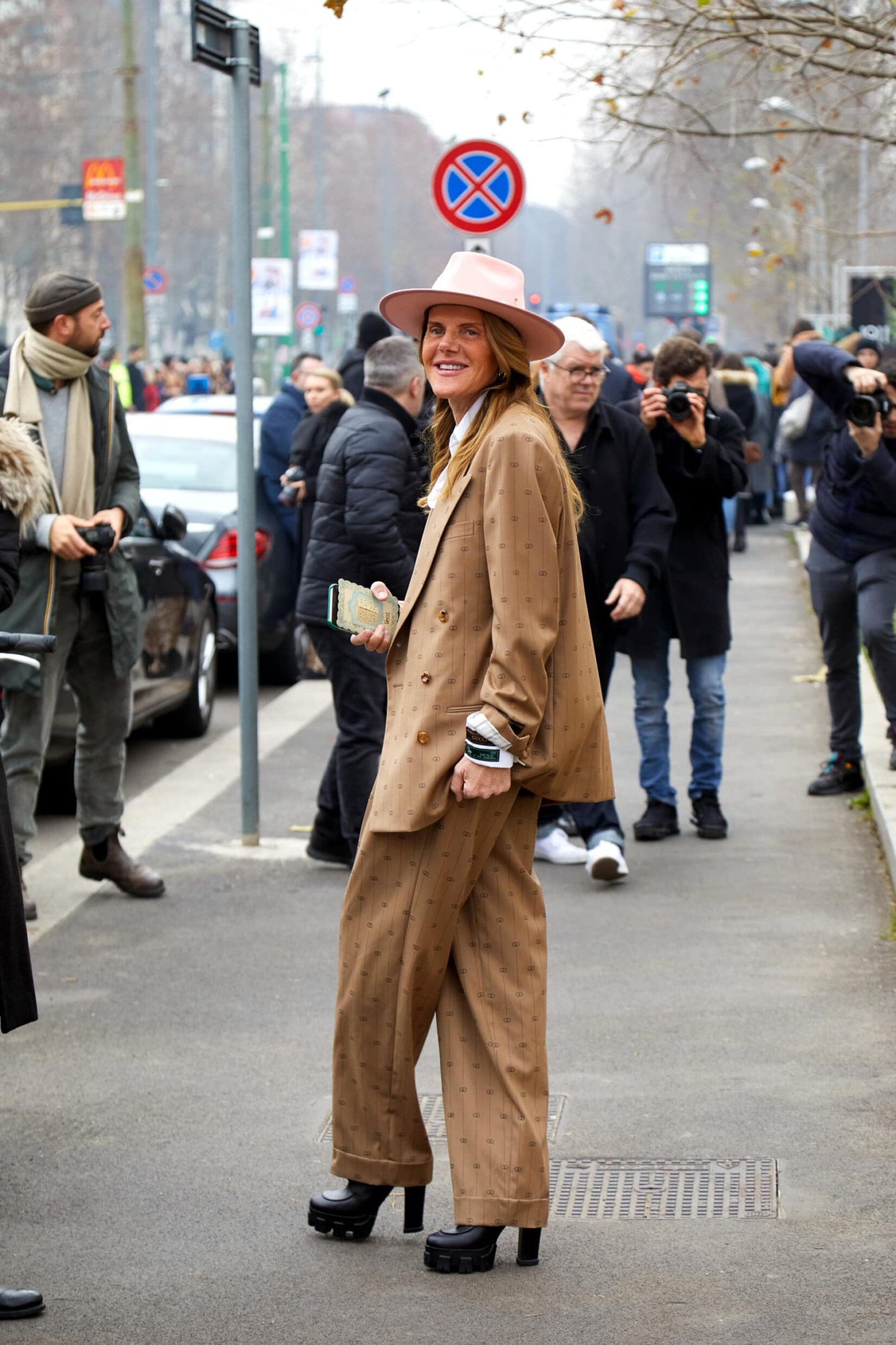 Street style à la Fashion Week de Milan Automne/Hiver 2020-2021 © AndreaA./Depositphotos