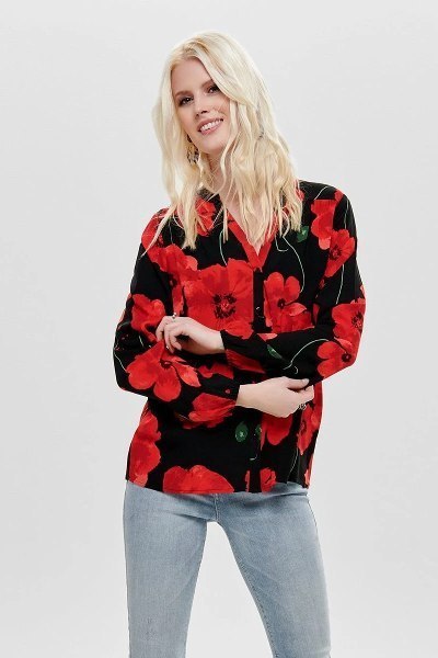 Top femme : 21 modèles dans notre shopping-liste