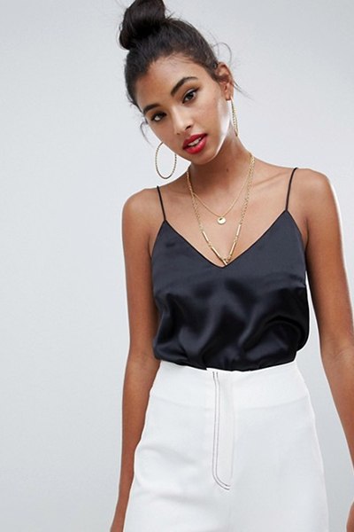 Top femme : 21 modèles dans notre shopping-liste