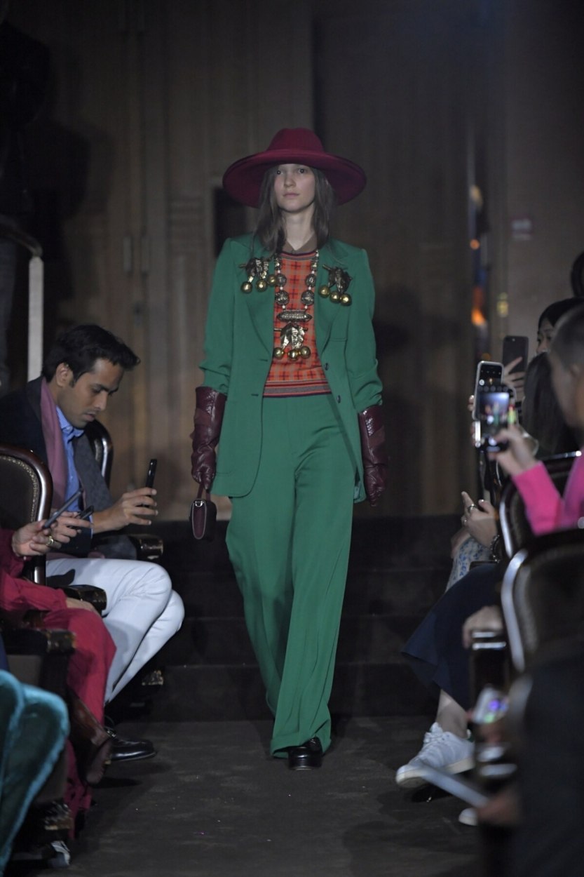 Tailleur pour femme&nbsp;: 5 tendances de la mode