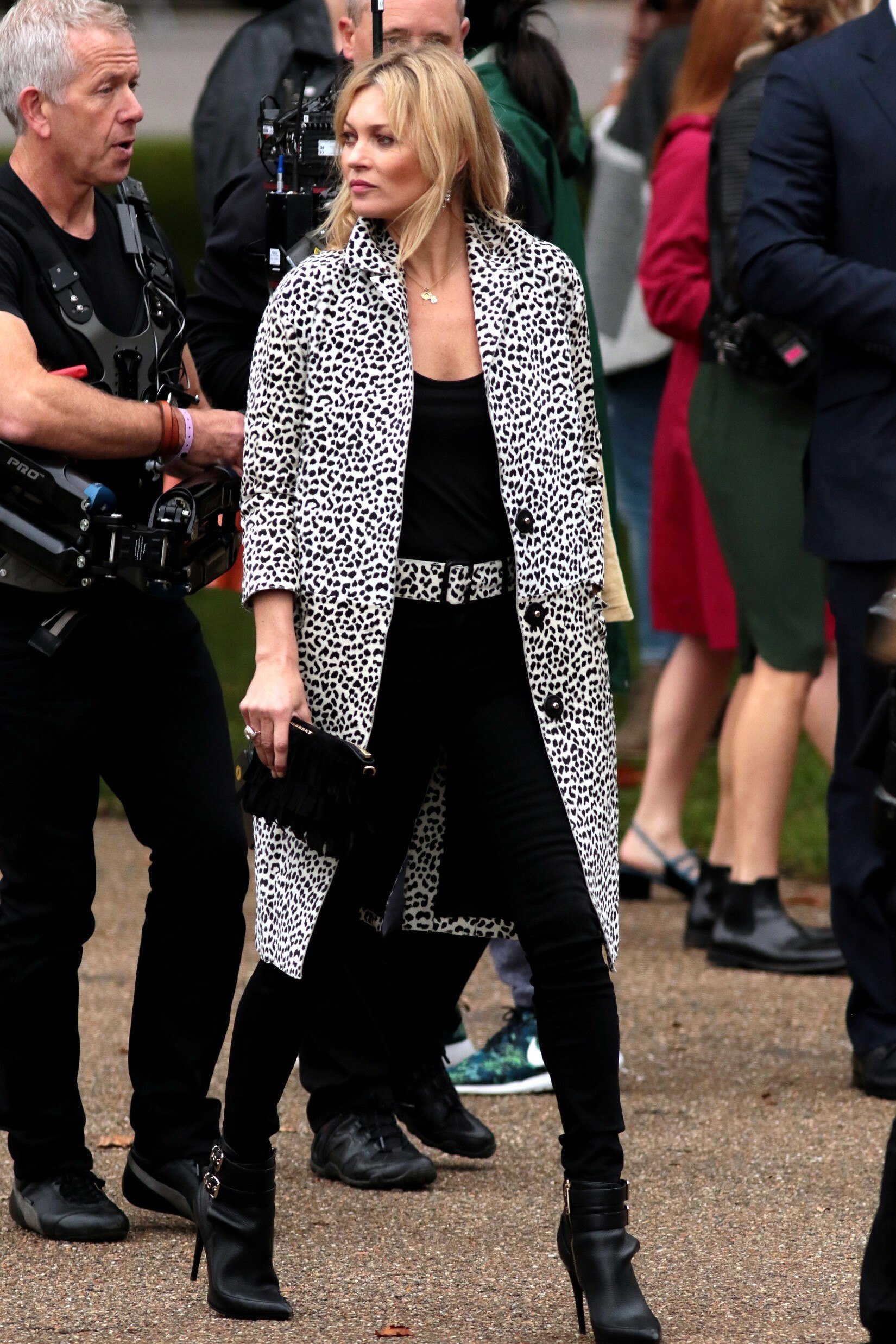 Le style de Kate Moss : 18 tenues pour s’inspirer Le style de Kate Moss : 18 tenues pour s’en inspirer