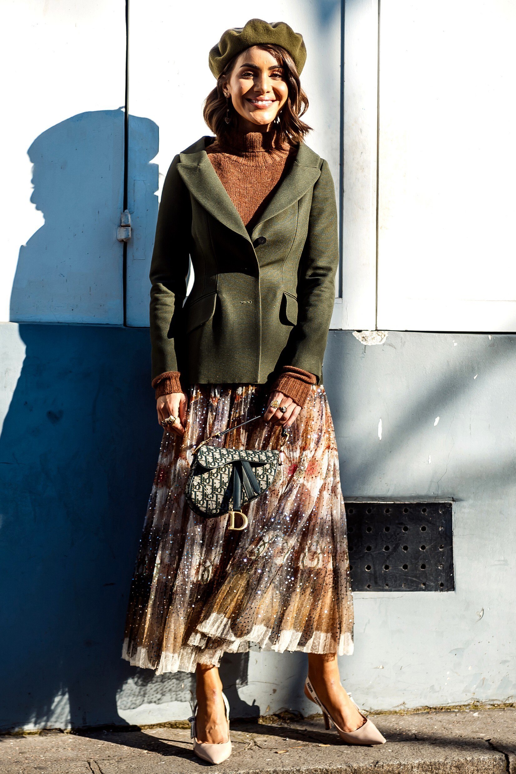 Porter le blazer et la jupe/robe transparente Comment porter le blazer avec une jupe/robe transparente