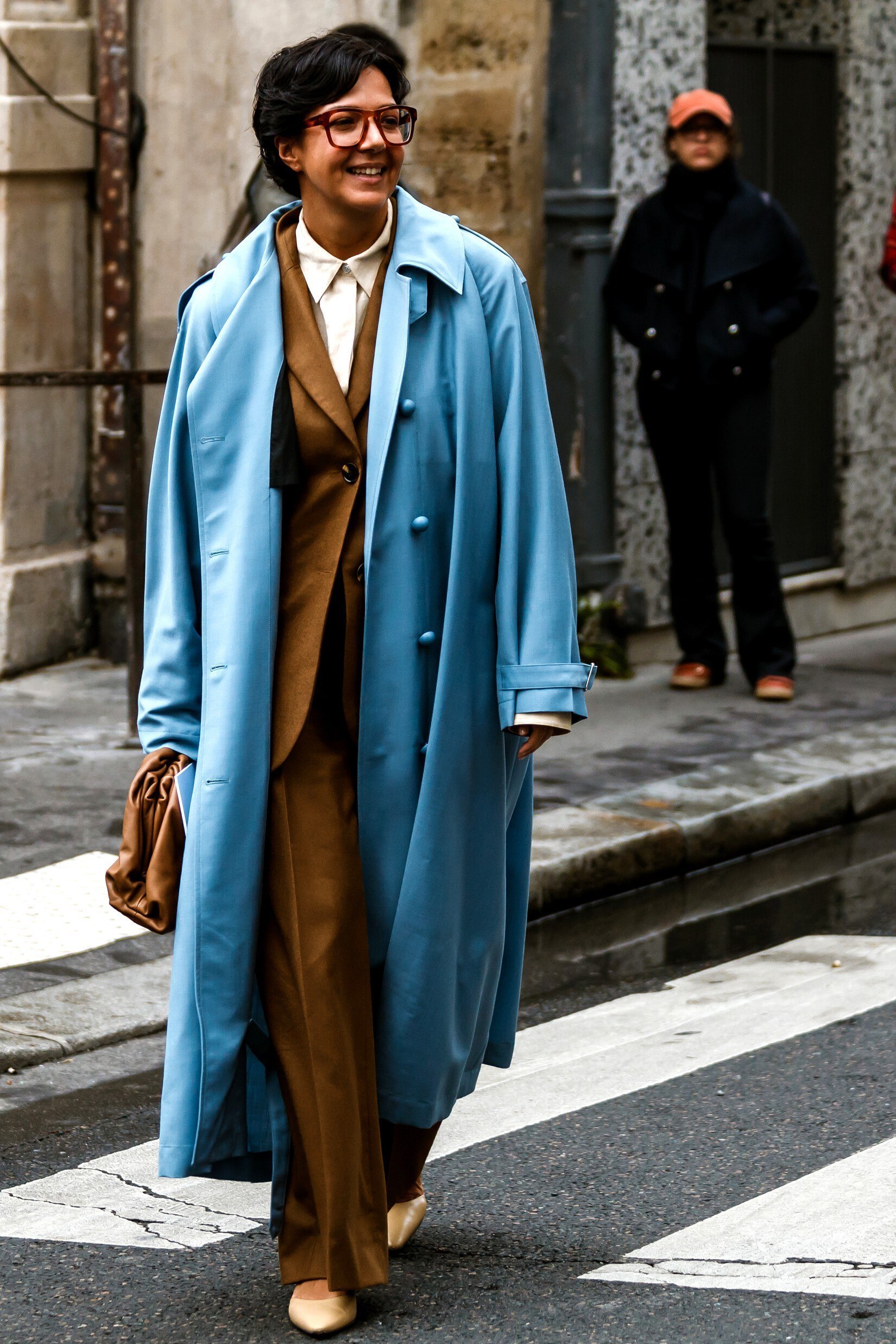 Porter le bleu en 2020 : les bonnes associations Porter le bleu en 2020 : associations de couleurs