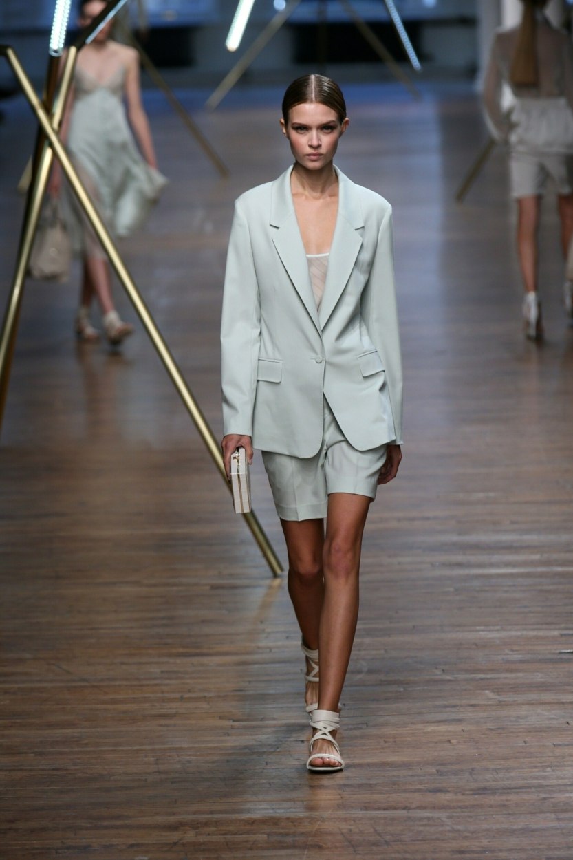 17 id&eacute;es tendances de tenues de rentr&eacute;e 2020