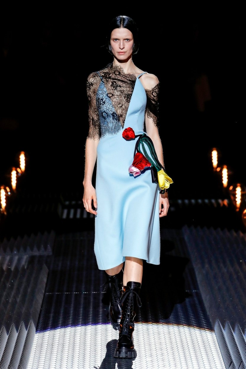 Looks de d&eacute;fil&eacute;&nbsp;: rangers &agrave; semelles &eacute;paisses