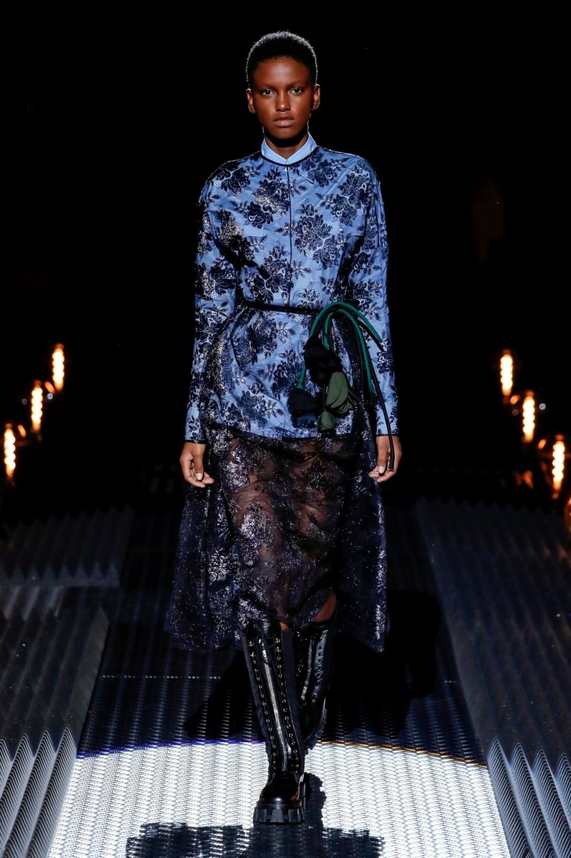 Looks de d&eacute;fil&eacute;&nbsp;: rangers &agrave; semelles &eacute;paisses