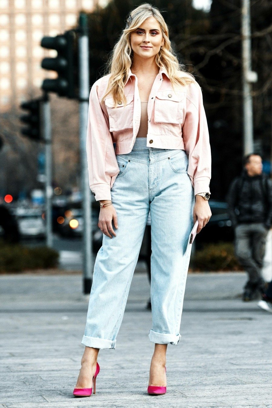 Street style à la Fashion Week de Paris Automne/Hiver 2019-2020 © AGCreativeLab/Depositphotos