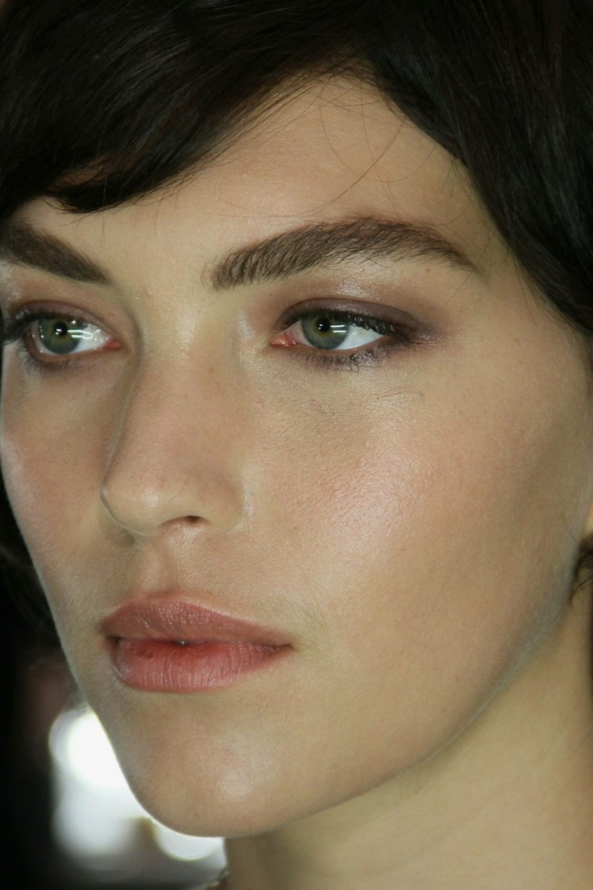 4 produits color&eacute;s pour un maquillage inratable