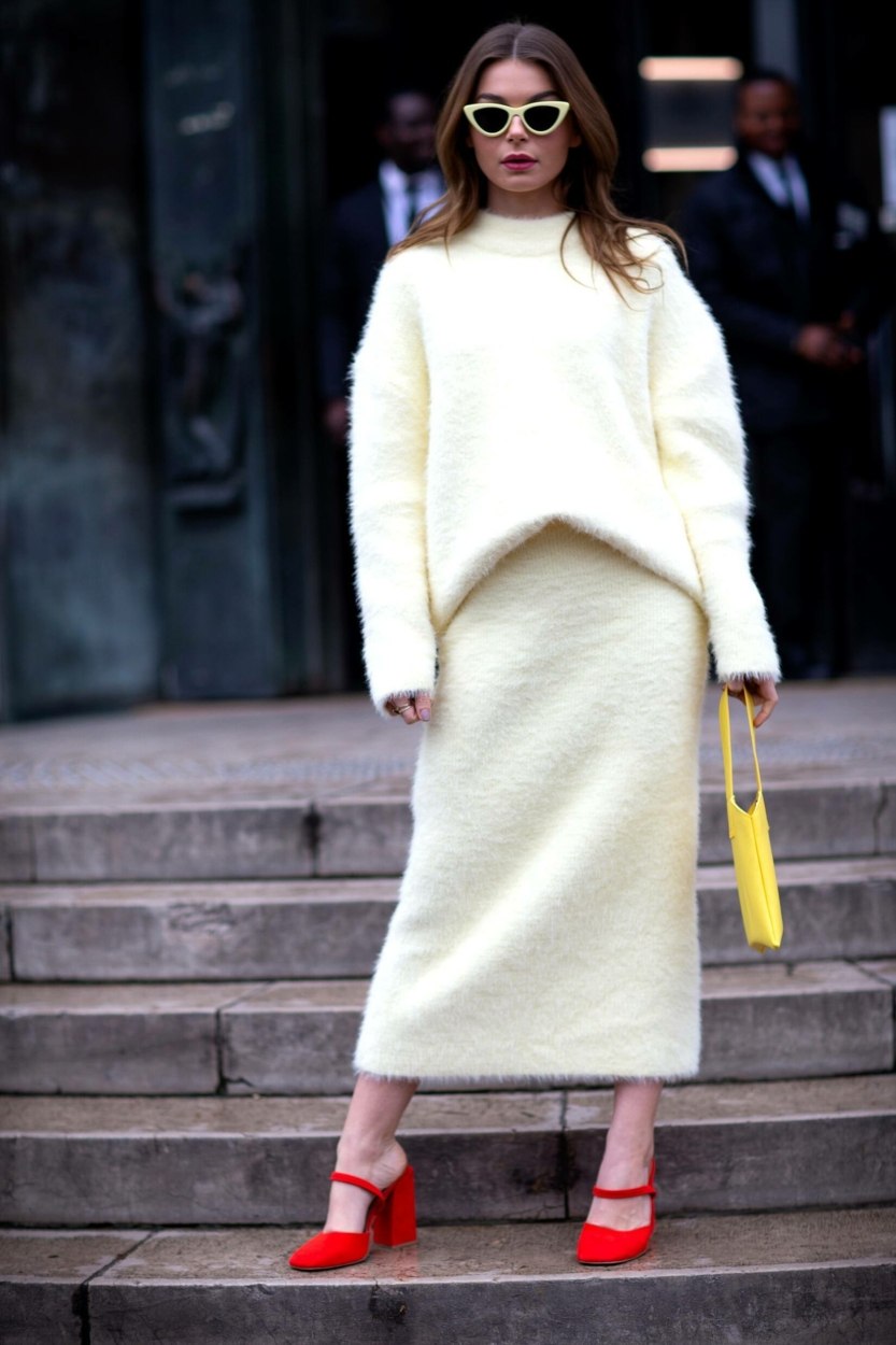 Comment porter un pull avec une jupe&nbsp;: 9 tenues