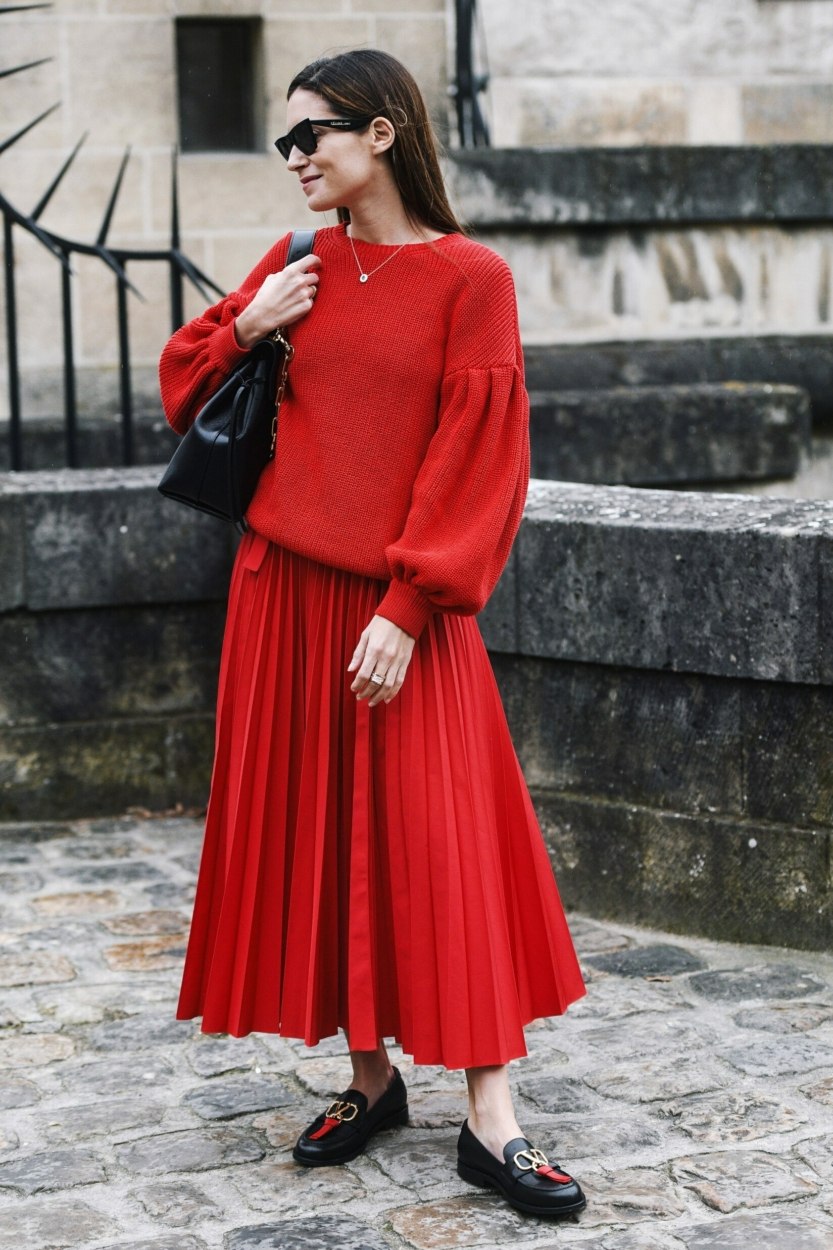 Comment porter un pull avec une jupe&nbsp;: 9 tenues