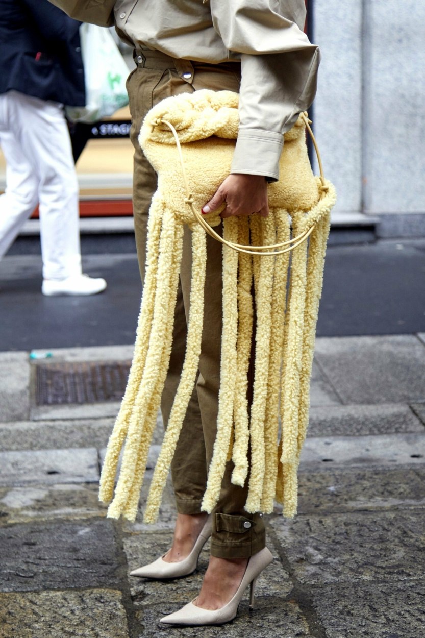 Sac &agrave; franges&nbsp;: information sur cette pi&egrave;ce tendance