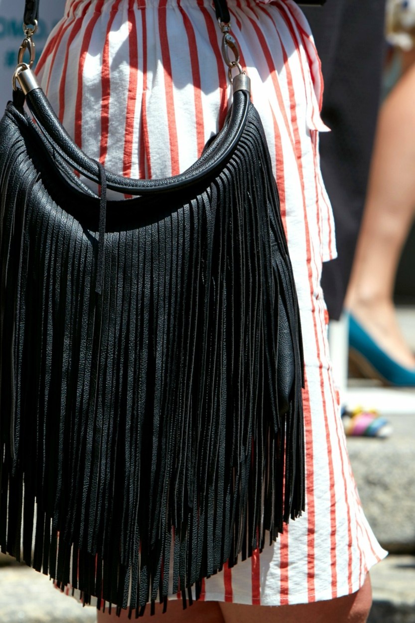 Sac &agrave; franges&nbsp;: information sur cette pi&egrave;ce tendance