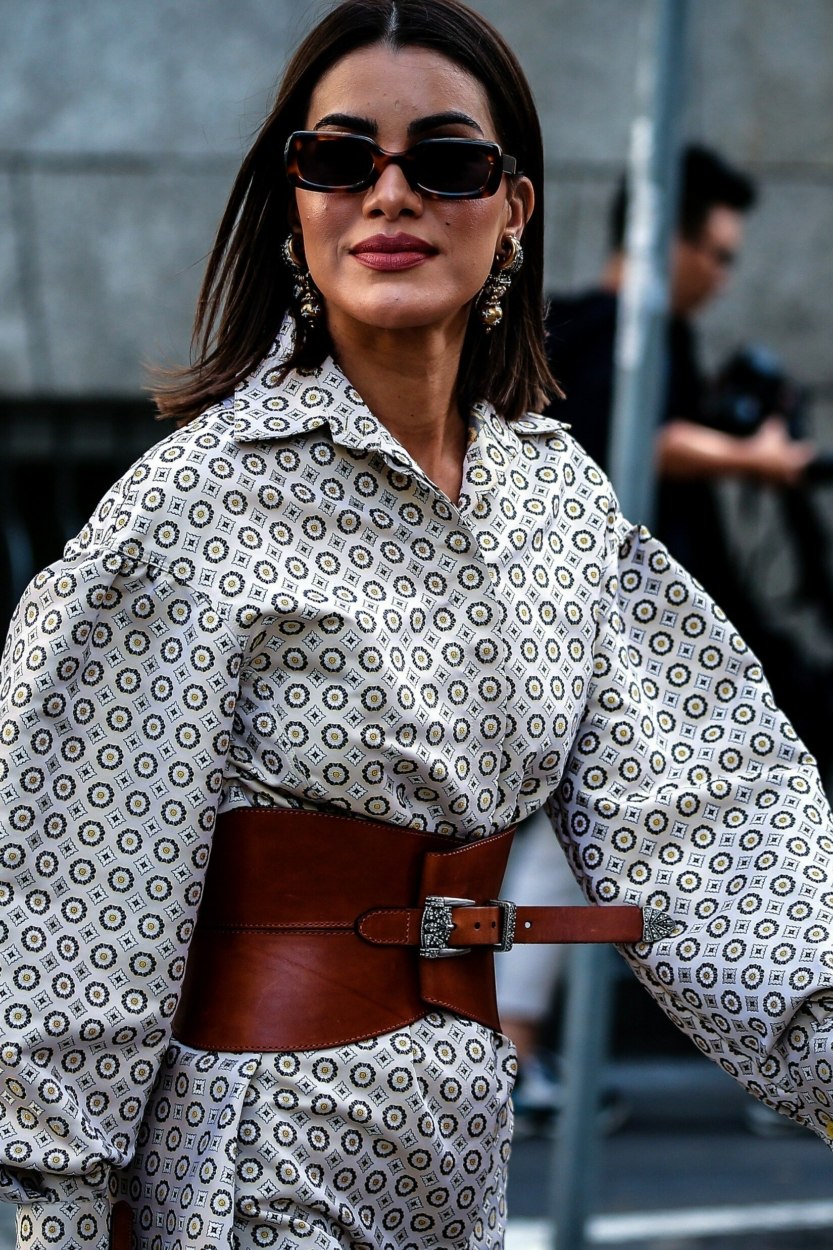 Haut ou robe du style corset&nbsp;: comment porter la tendance