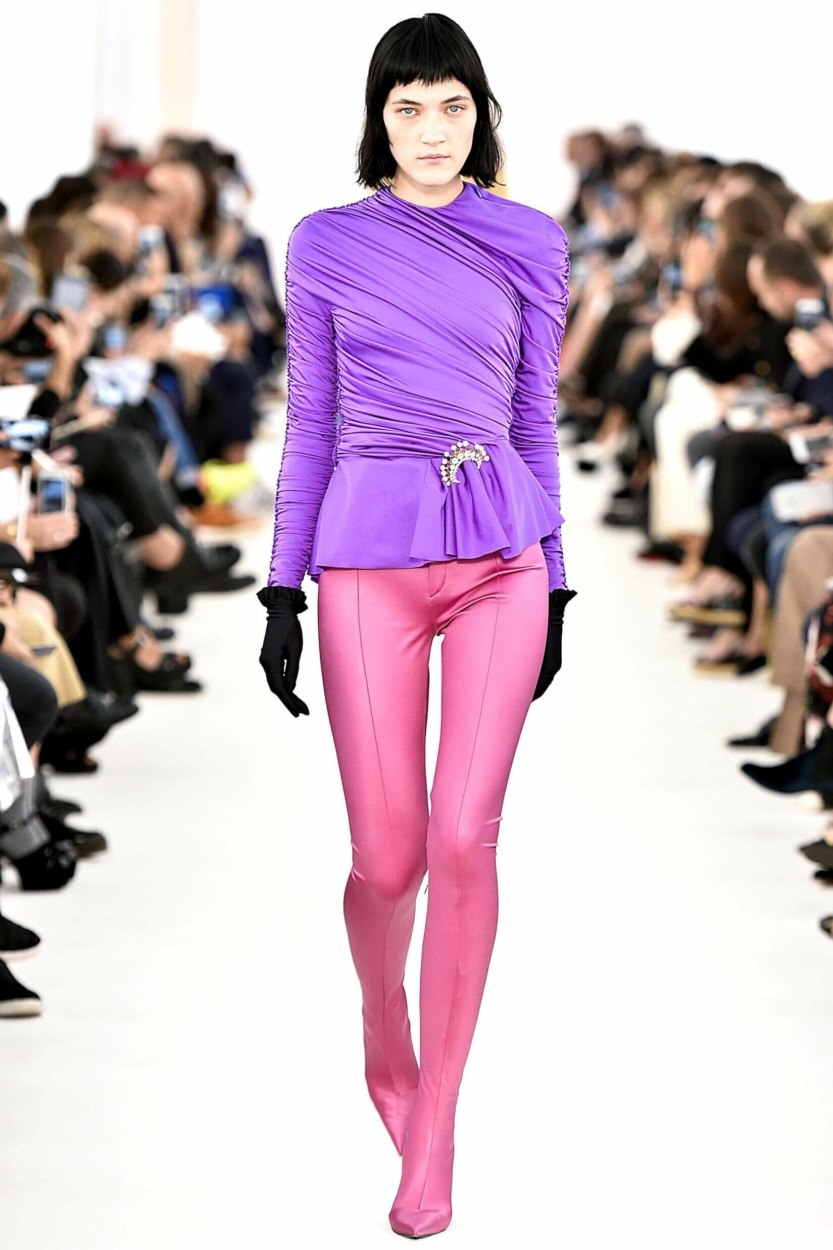 Looks de d&eacute;fil&eacute; : 5 tenues inspirantes avec un color block