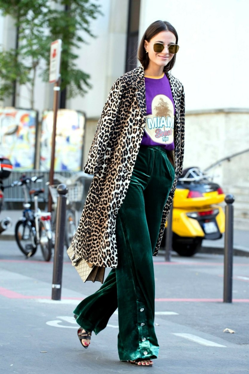 Manteau l&eacute;opard : comment le porter sans faire vulgaire
