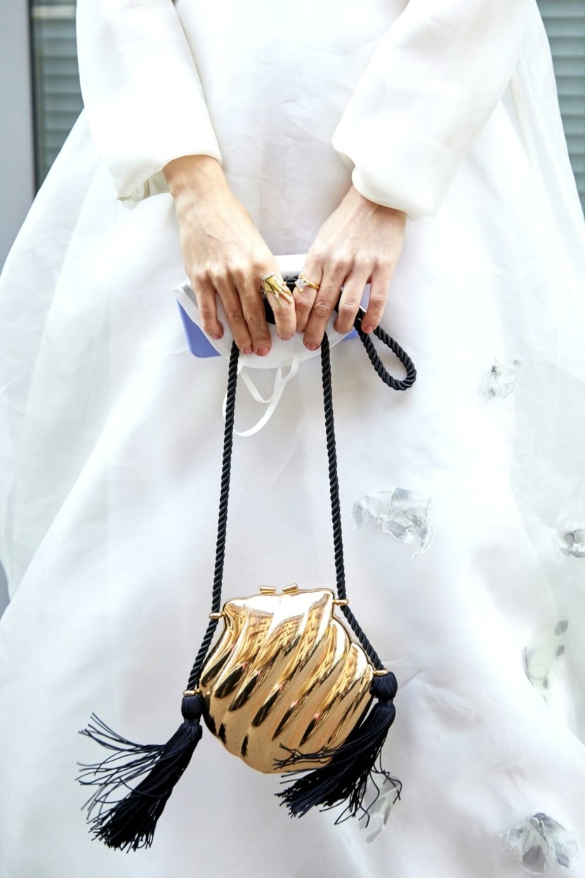 Avec quoi porter le dor&eacute; sur des v&ecirc;tements ou des accessoires femme