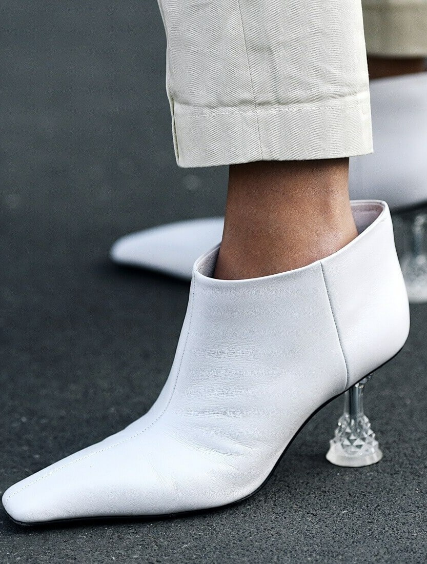 Bottes et bottines blanches femme : comment porter la tendance
