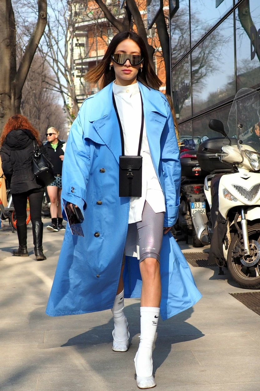 Trench oversize : 10 tenues pour porter le manteau l&eacute;ger tendance