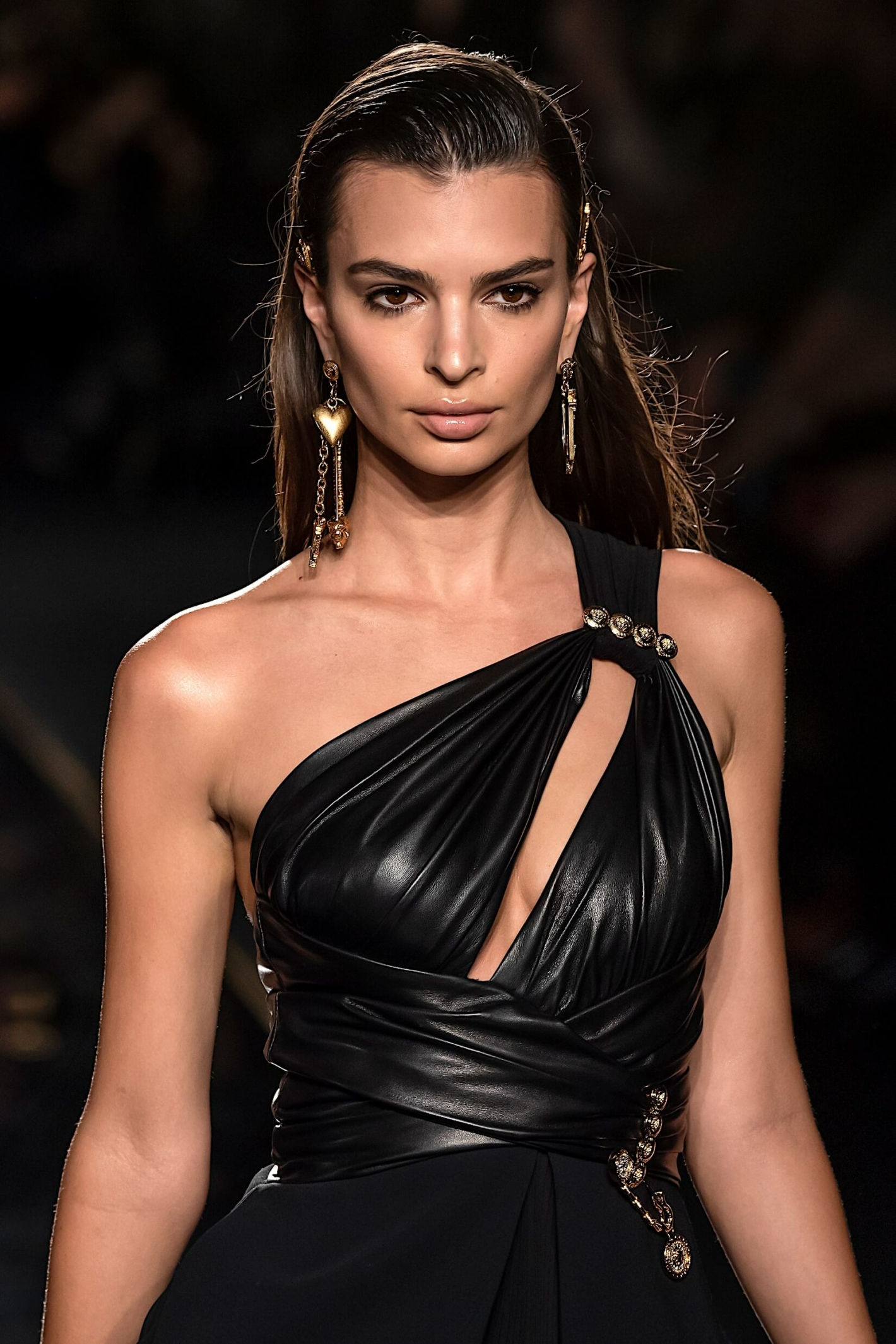 Robe midi avec nœud au col et ceinture assortie :: - Online