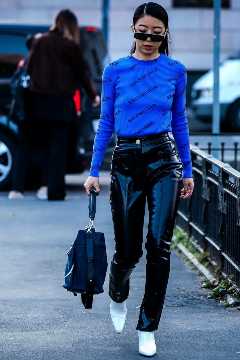 Comment porter le pull violet pour femme&nbsp;: 10 id&eacute;es de tenues