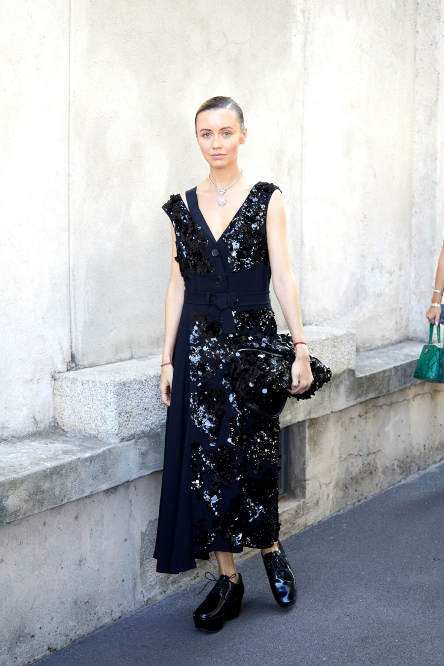 4 robes femme tendances en 2022 pour porter une mode festive