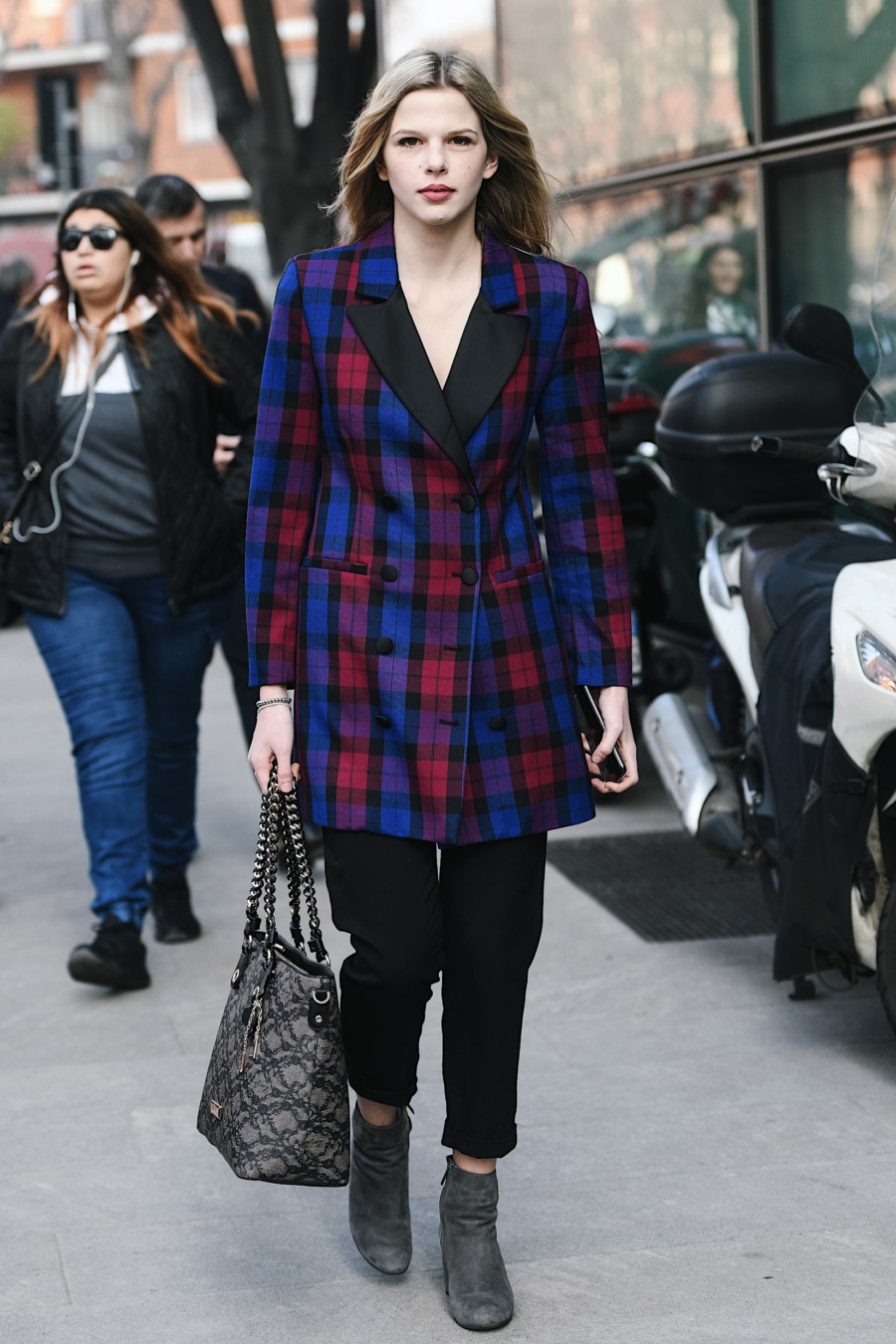 Lexique mode&nbsp;: 10 tissus &agrave; motifs carreaux ind&eacute;modables et chics