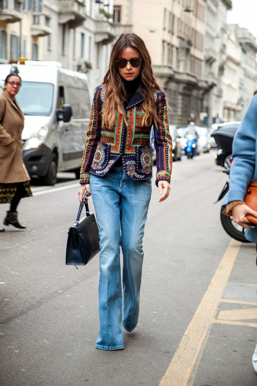 Street style à la Fashion Week de Milan Automne/Hiver 2016-2017 © FFFILMS.IT/Shutterstock