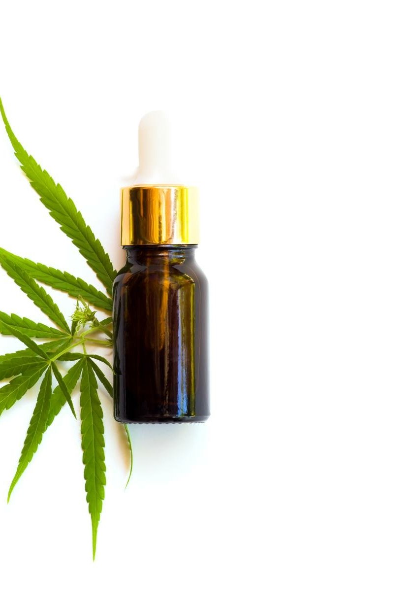 Le CBD cosm&eacute;tique&nbsp;: comment agit-il sur la peau et les cheveux&nbsp;?
