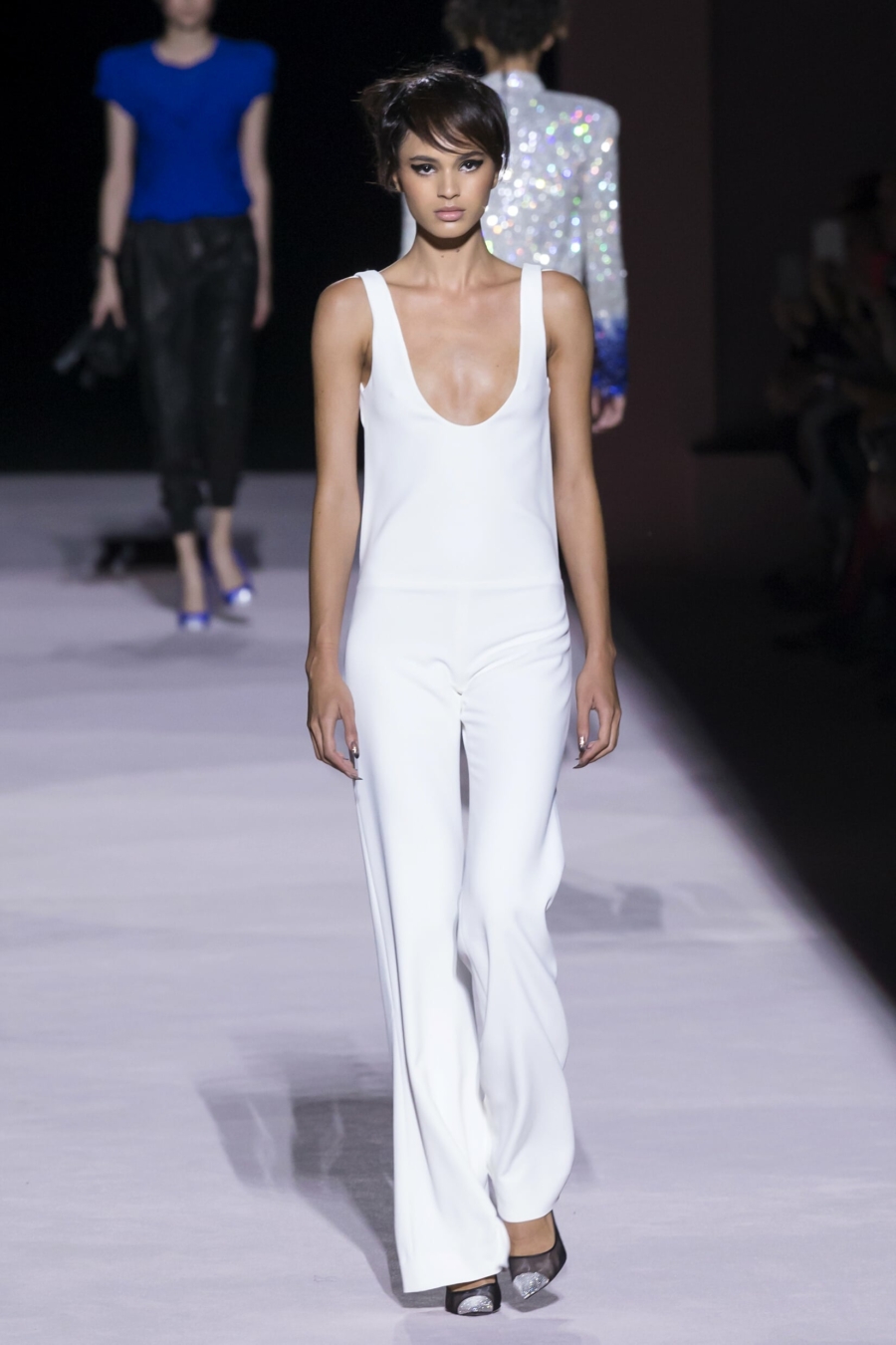 Looks de d&eacute;fil&eacute;s&nbsp;: 10 tenues de soir&eacute;e chics en mode working girl