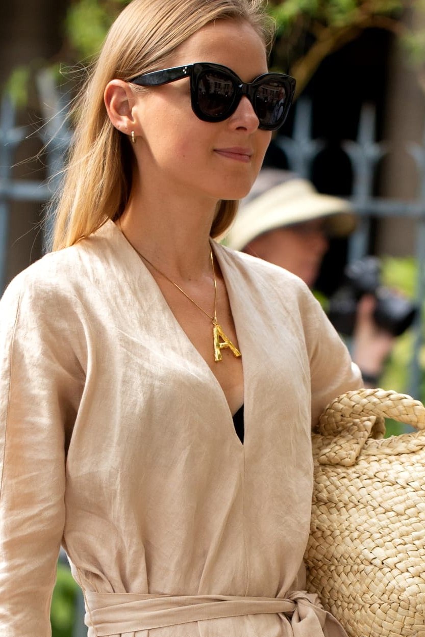 Robe en lin&nbsp;: pourquoi est-elle parfaite dans une tenue boh&egrave;me