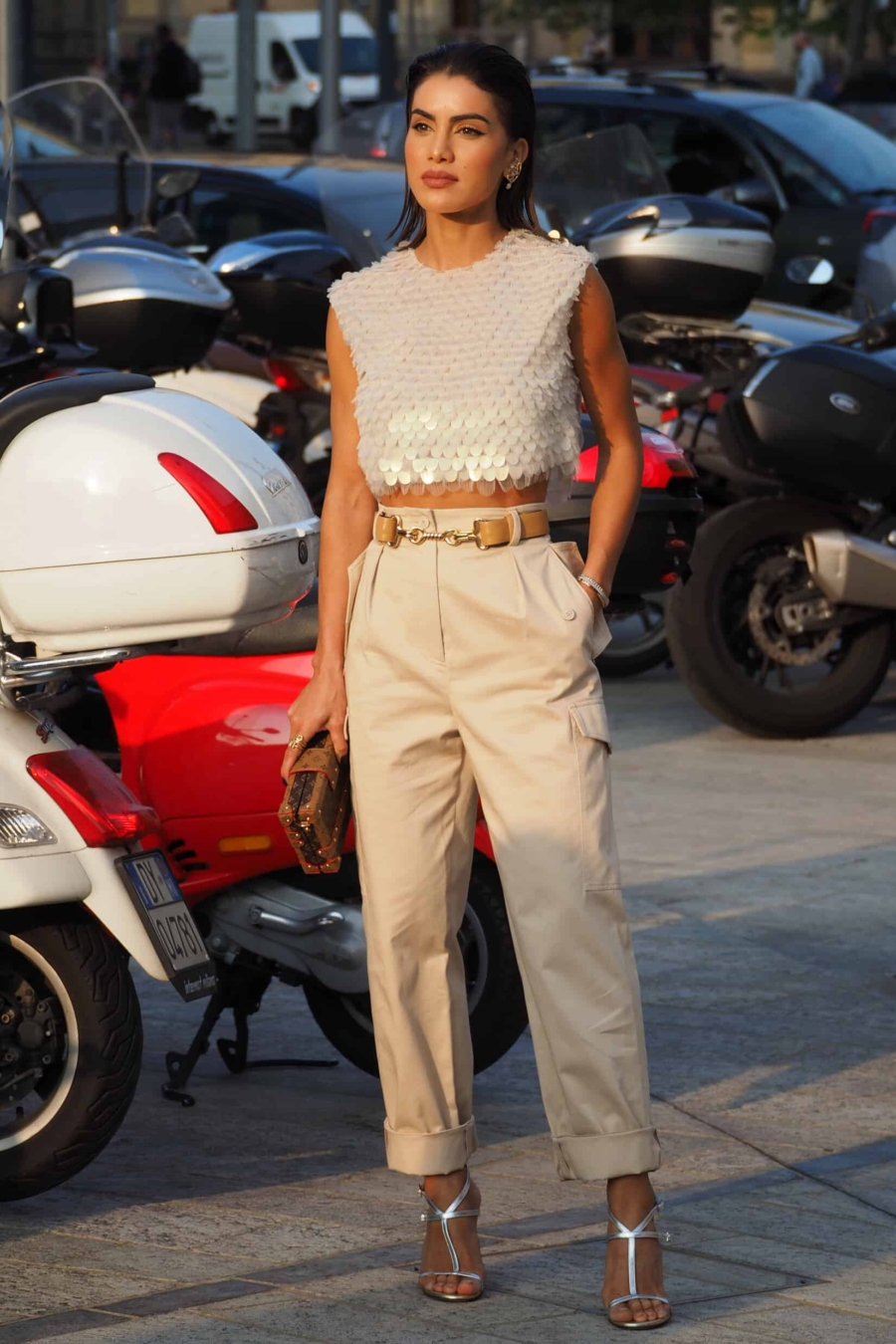 Treillis pour femme&nbsp;: comment adopter la tendance du pantalon cargo