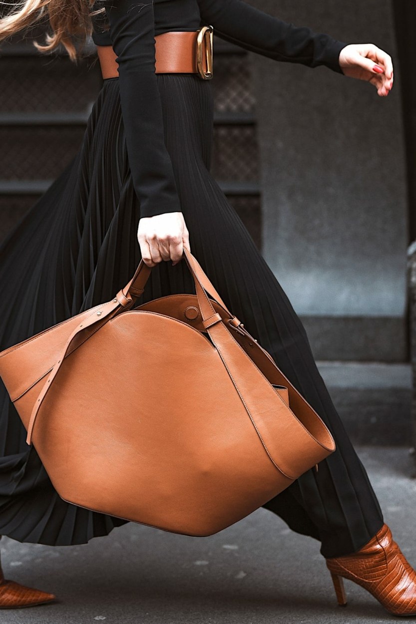 Comment porter noir et marron ensemble sans faute de go&ucirc;t&nbsp;?