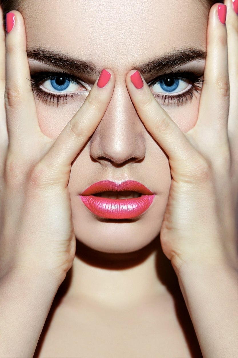 rouge-a-levres-fuchsia-mode-d-emploi (1)