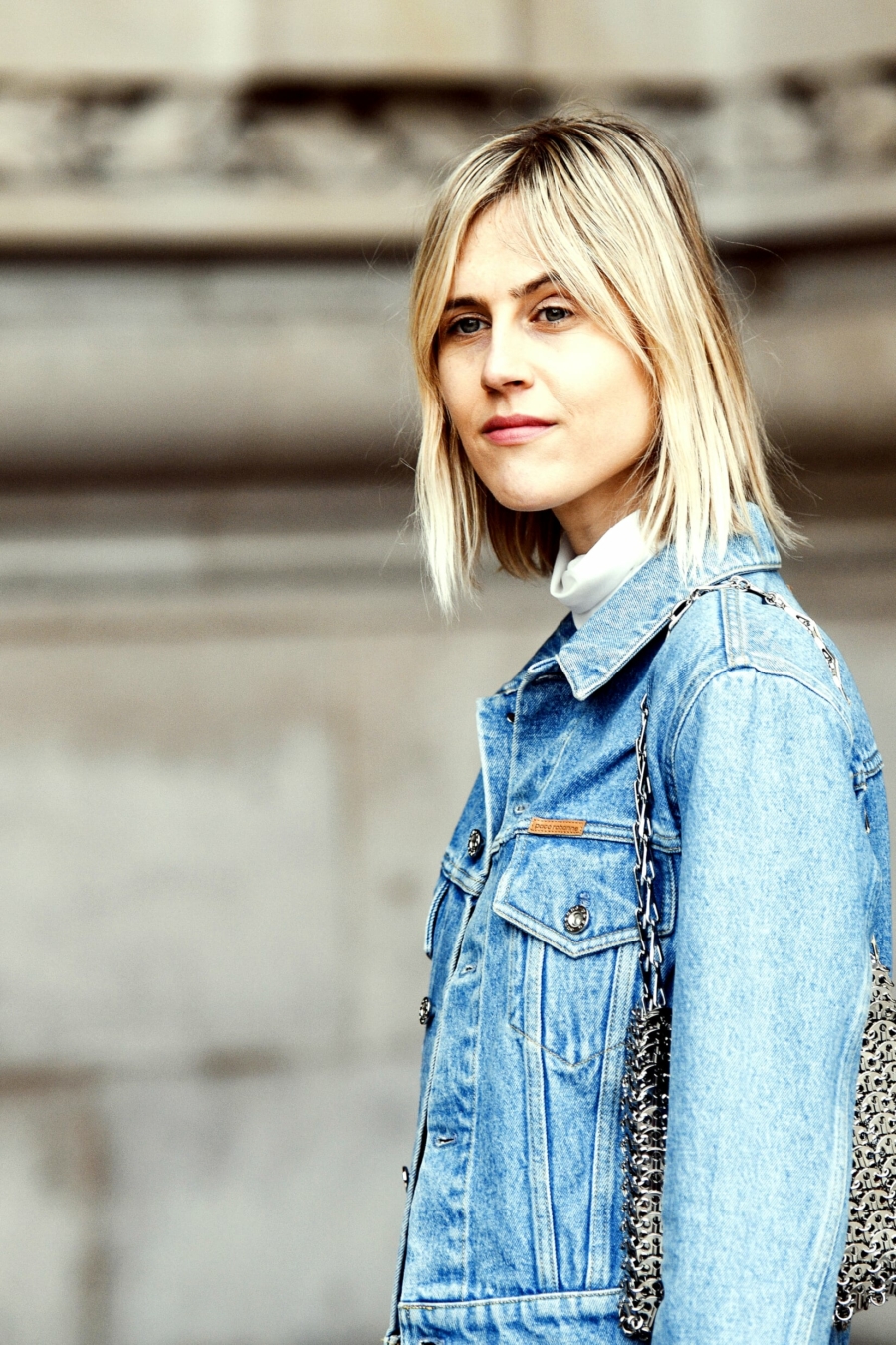 Cotte de maille : 10 tenues chics en maille métallique