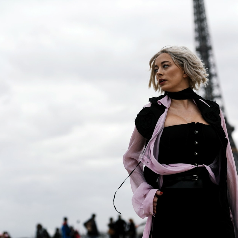 Street style à la Fashion Week de Paris Automne/Hiver 2019-2020 © AGCreativeLab/Depositphotos