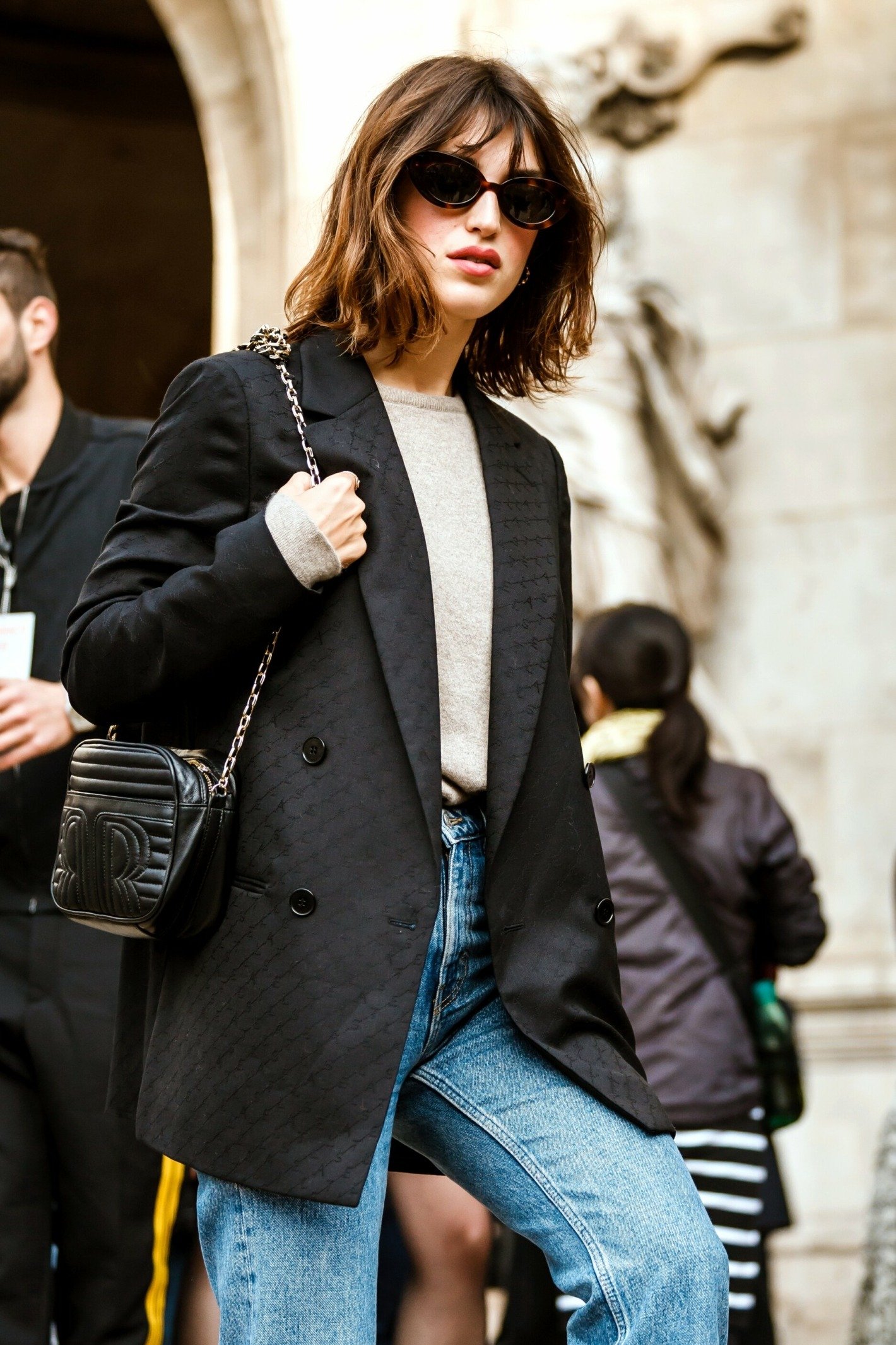 Street style à la Fashion Week de Paris Printemps/Été 2020 © sama_ja/Depositphotos