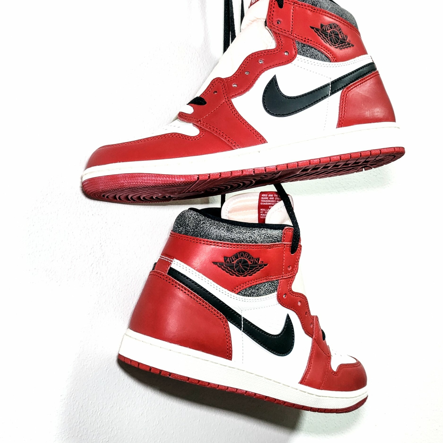 Air Jordan 1 Chicago "Lost and Found" © htzp2009/Shutterstock