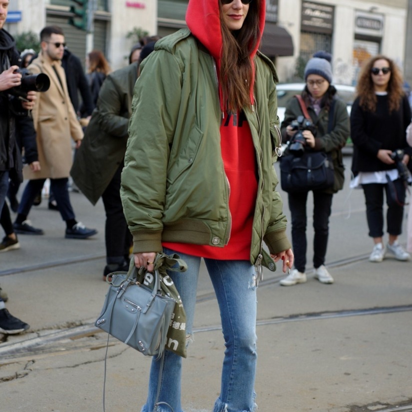 Street style à la Fashion Week de Milan Automne/Hiver 2017-2018 © ENTERPRISE1701/Depositphotos