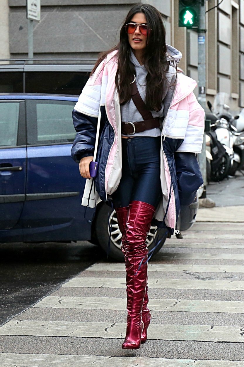 Street style à la Fashion Week de Milan Automne/Hiver 2018 © Mauro Del Signore./Depositphotos