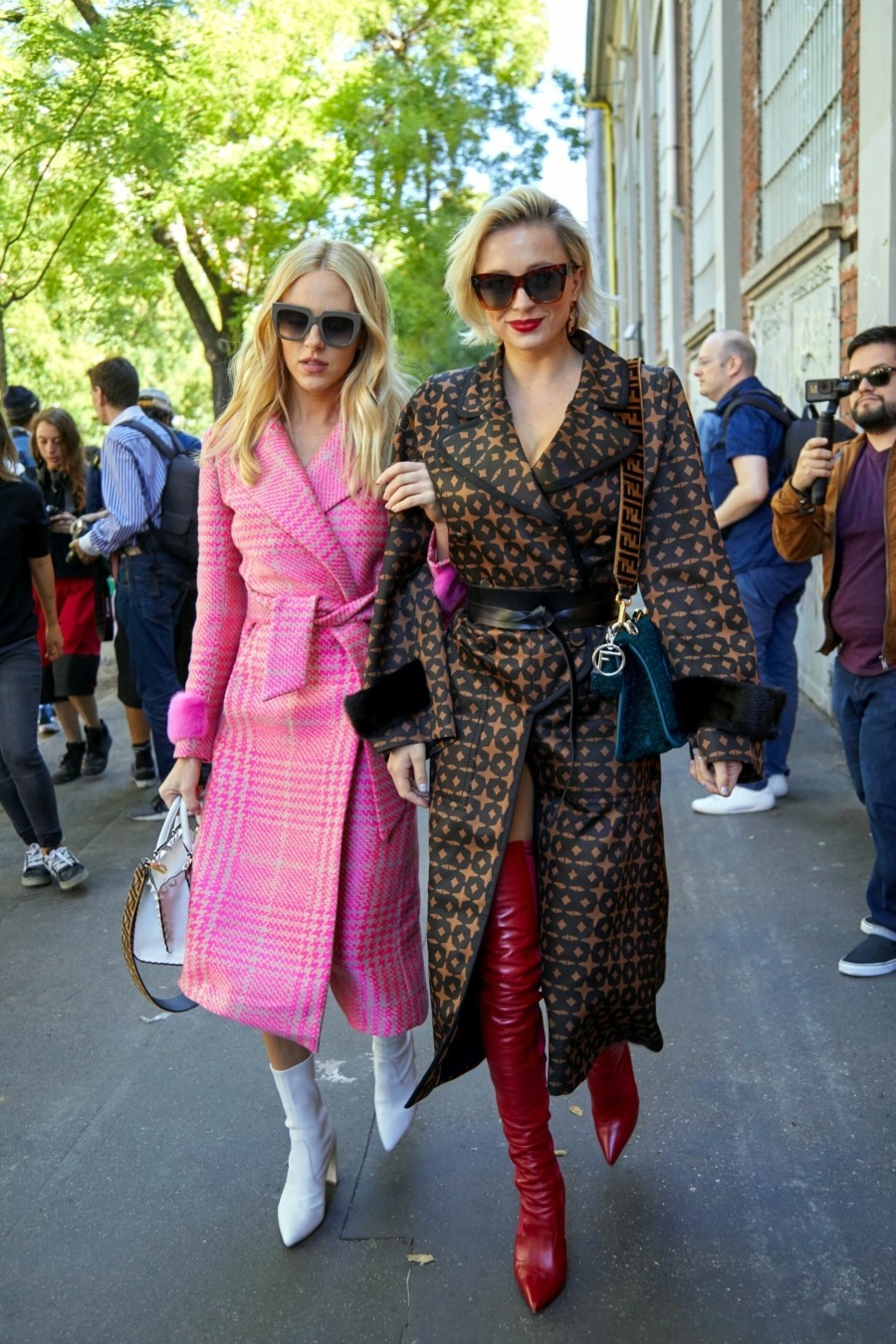 Street style à la Fashion Week de Milan Printemps/Été 2017 © AndreaA./Depositphotos