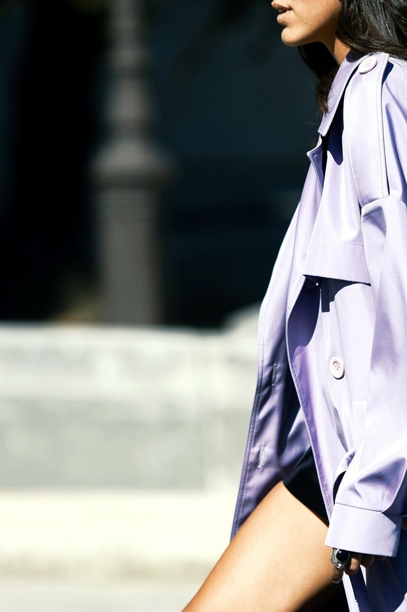 Avec quelles couleurs de vêtements et d’accessoires porter le lilas ?