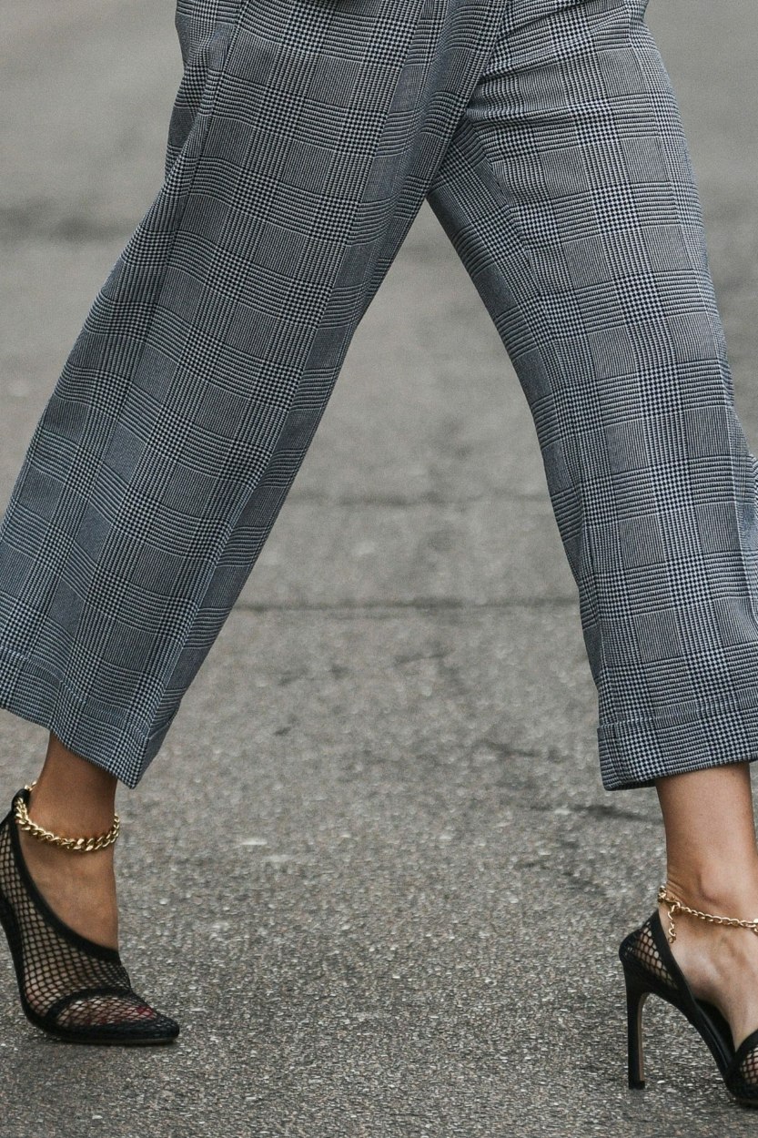 Couleur gris : sélection de 9 idées shopping pour femme