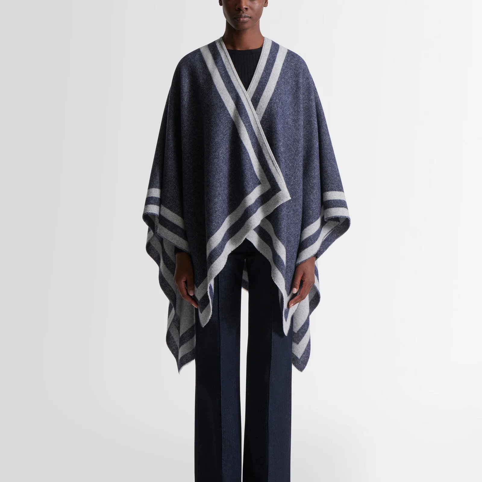 Poncho Jacquard – Bleu Fonce