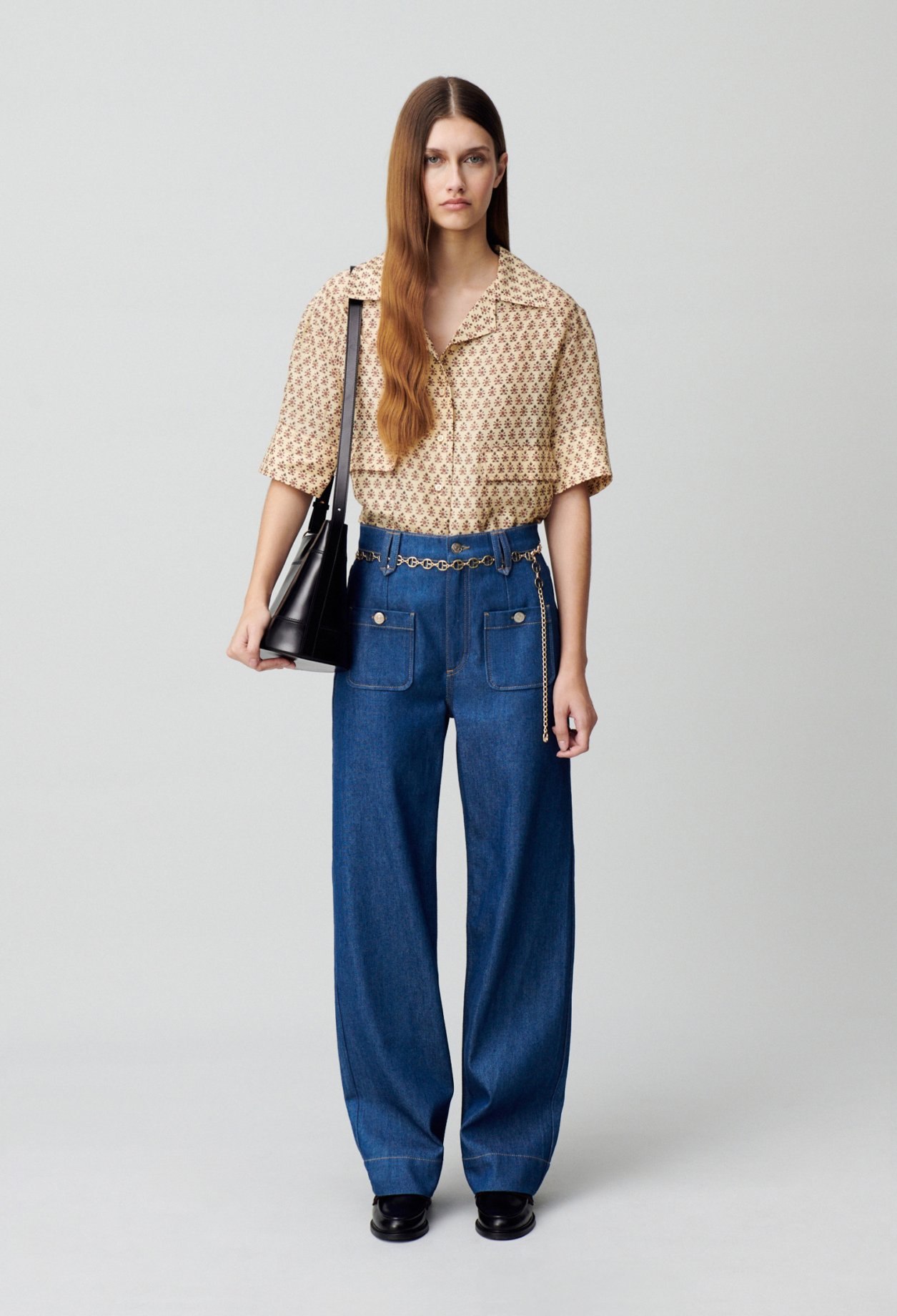 Claudie Pierlot – Chemise manches courtes à 195 € chez Claudie Pierlot