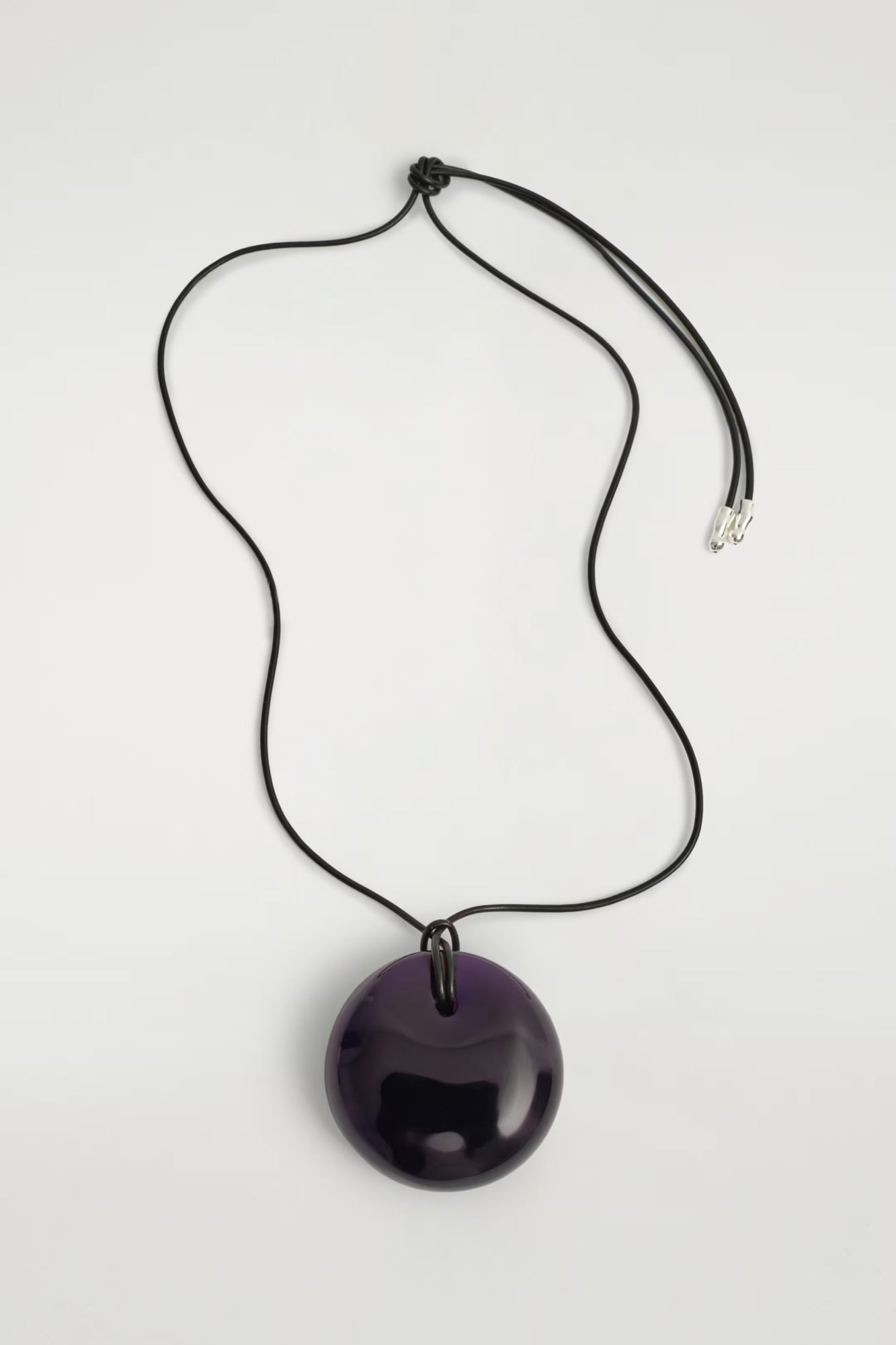 COLLIER À PENDENTIF EN VERRE