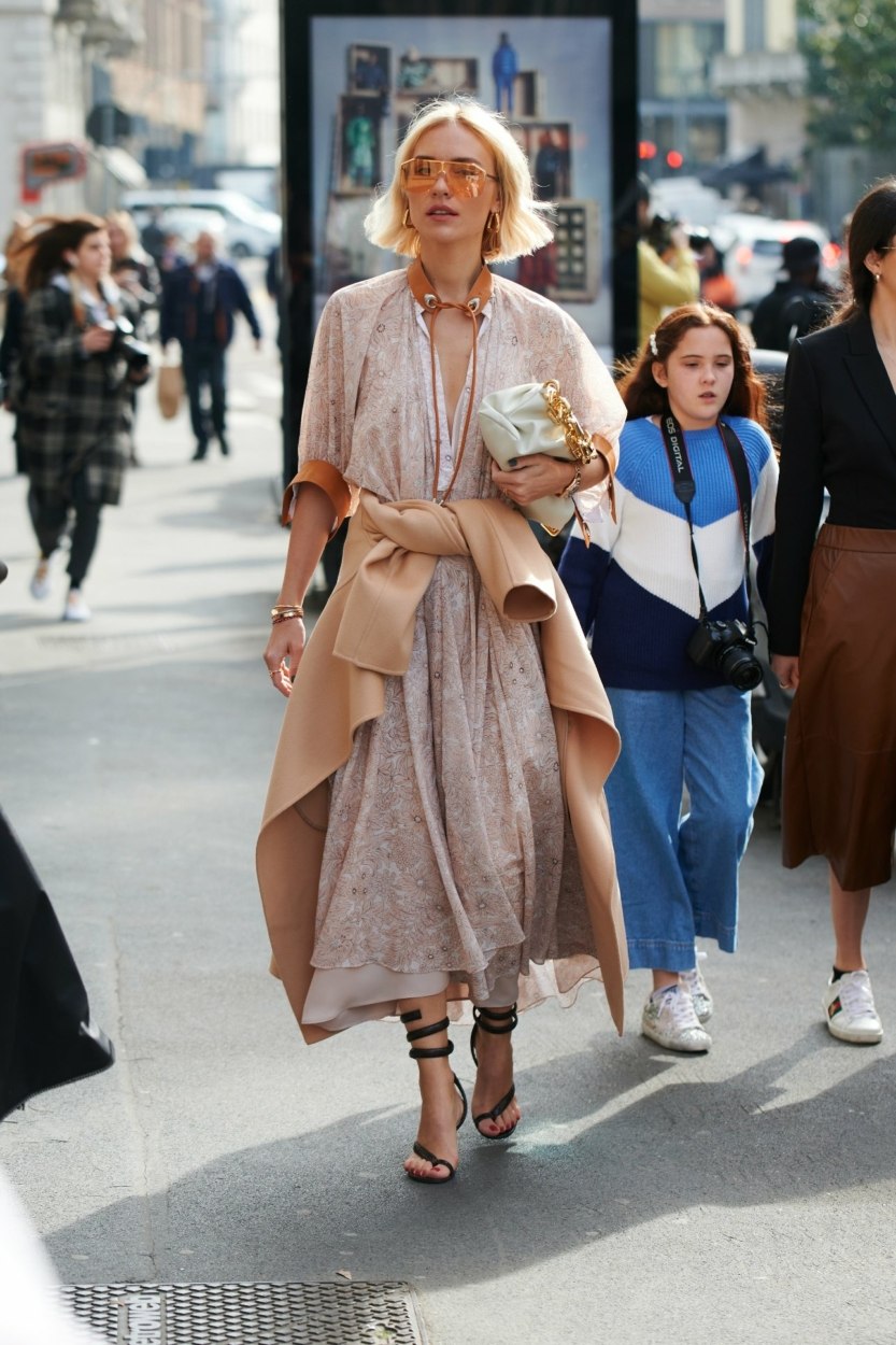 look-robe-boheme-chic-femme-fashion-week-influenceuses-createurs-designers (4)