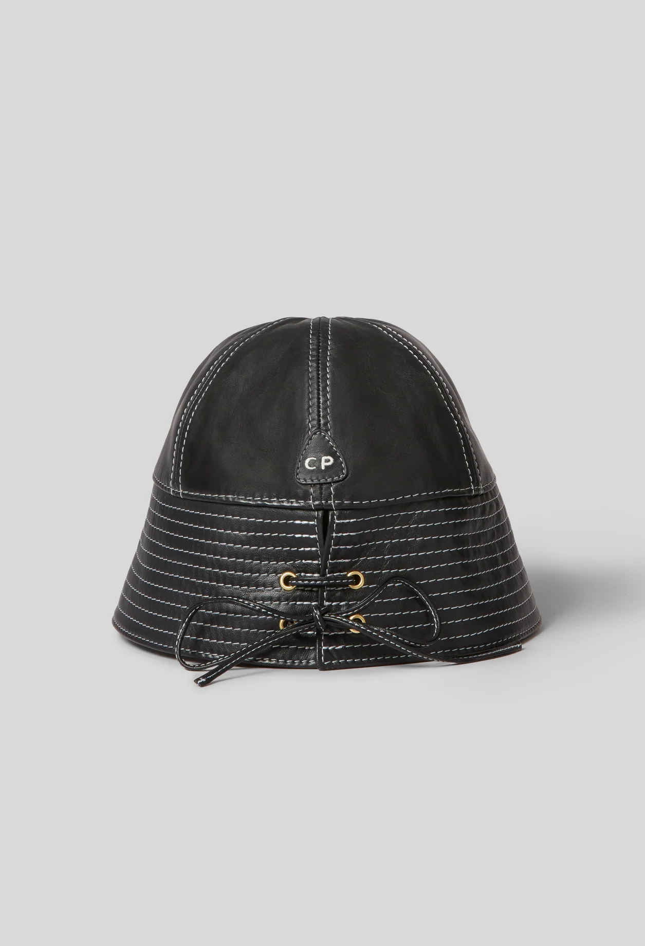 Claudie Pierlot – Bob cuir surpiqûres contrastées à 115 € chez Claudie Pierlot