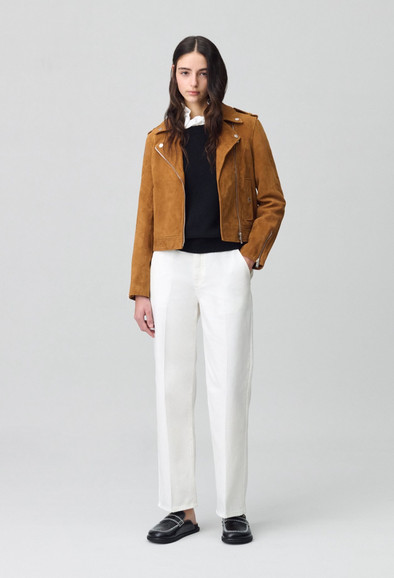 Claudie Pierlot – Veste perfecto cuir suède à 425 € chez Claudie Pierlot