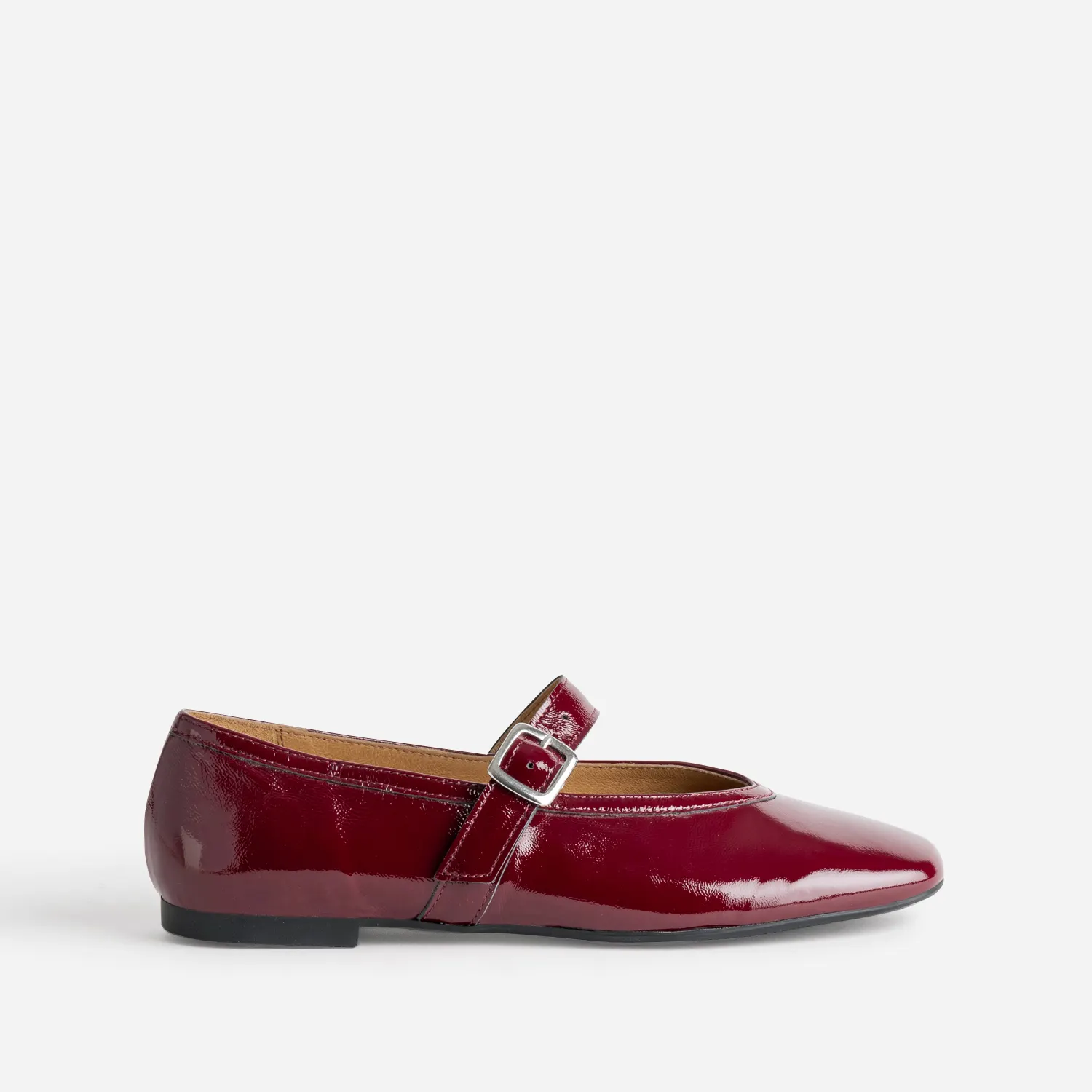 Eram – Babies rouge foncé cuir verni à 69,99 € chez Eram