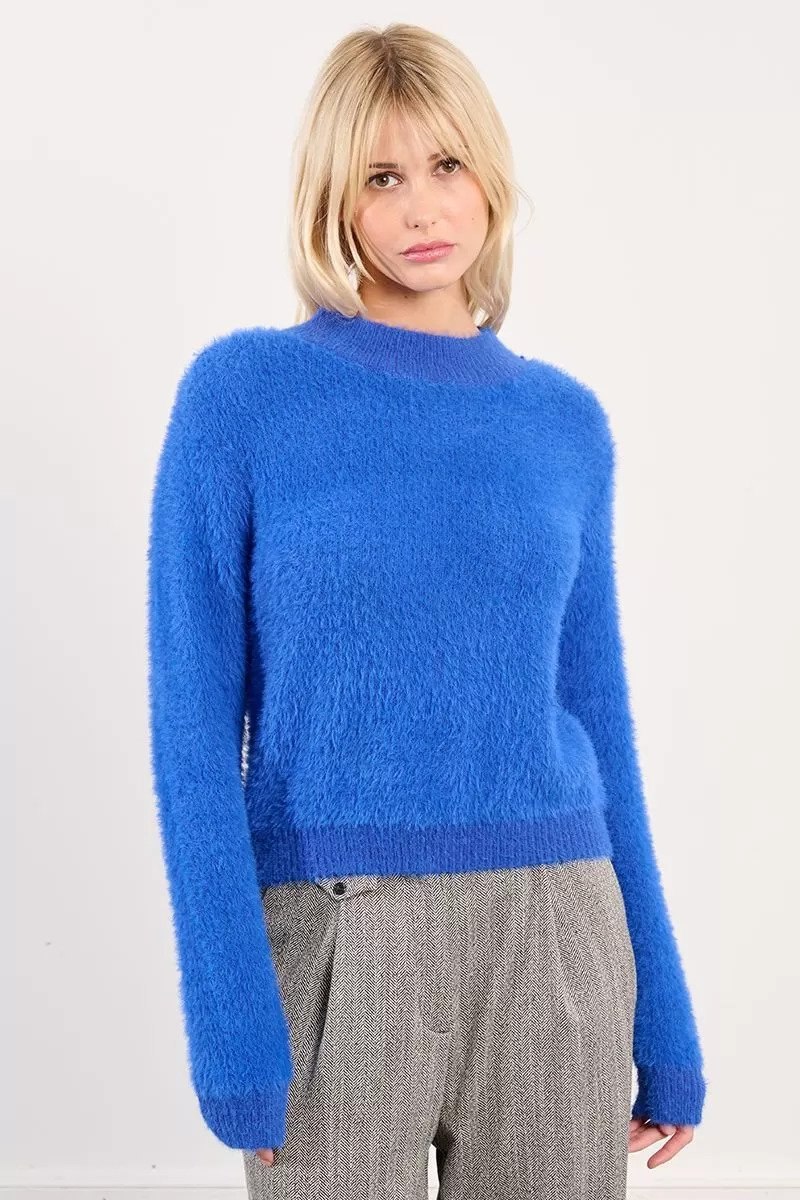 Pull duveteux